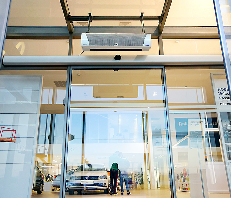 Тепловая завеса Тепломаш серии Комфорт 200 КЭВ-29П2121W