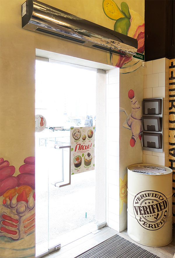 Тепловая завеса Тепломаш серии Бриллиант 200 КЭВ-6П2213E нерж.